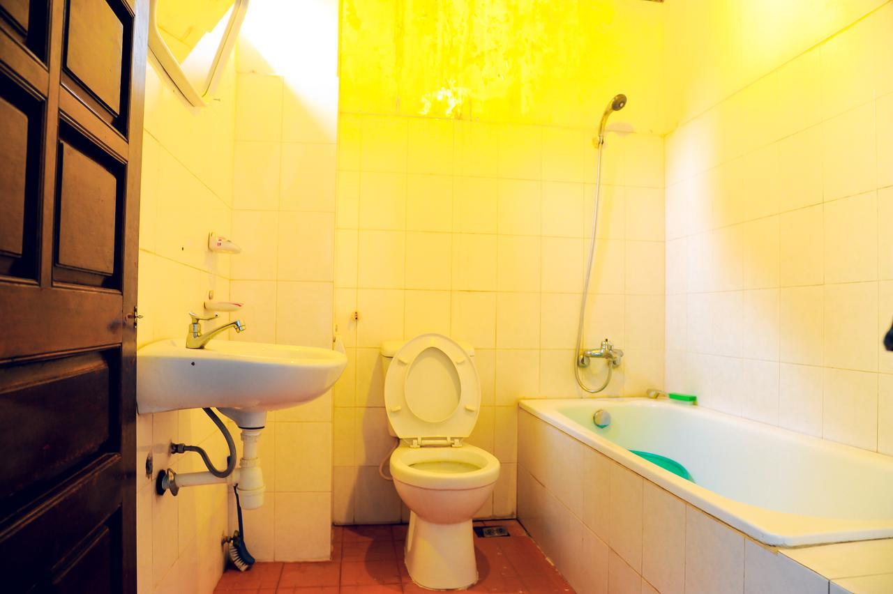 Queen Homestay Хюэ Экстерьер фото