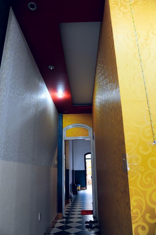 Queen Homestay Хюэ Экстерьер фото