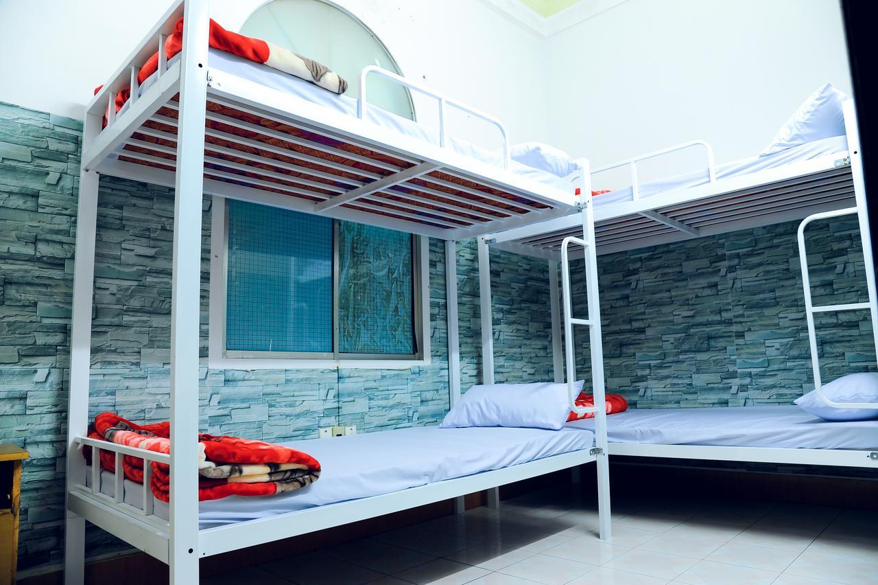 Queen Homestay Хюэ Экстерьер фото