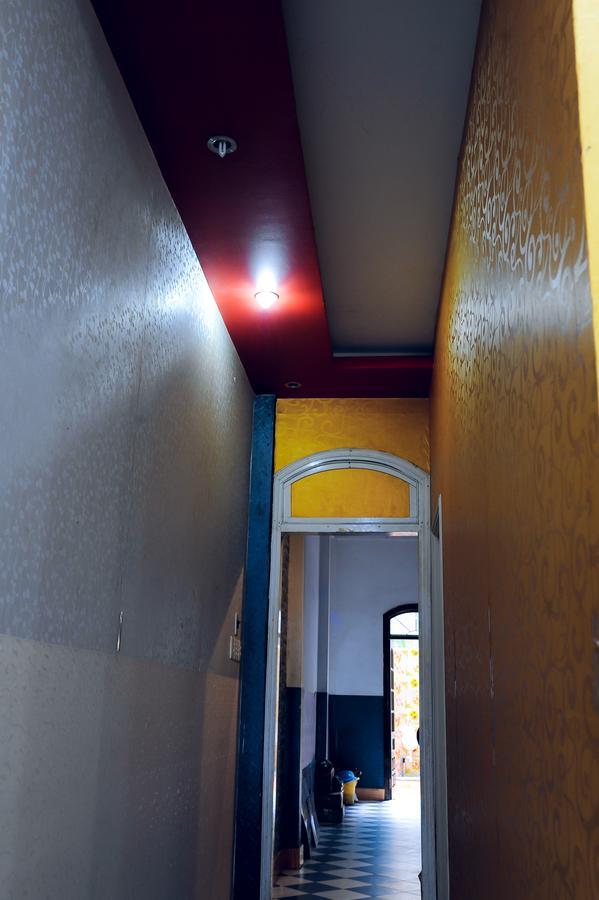 Queen Homestay Хюэ Экстерьер фото